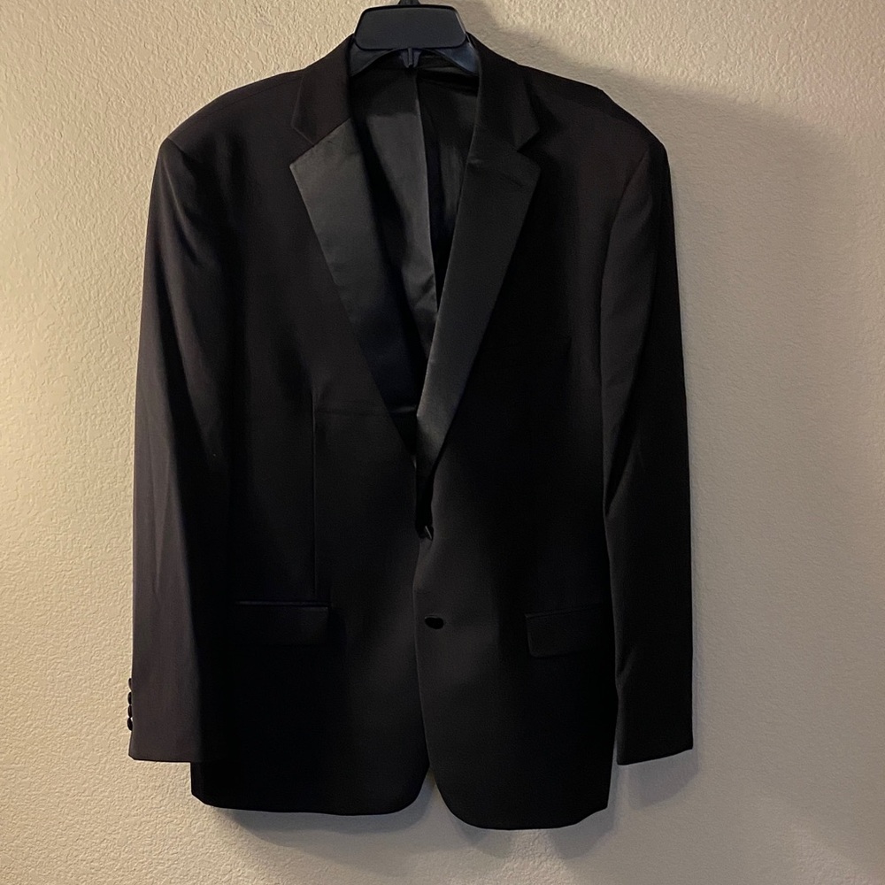 Calvin Klein Collection Black Satin-Lapel Tuxedo Jacket